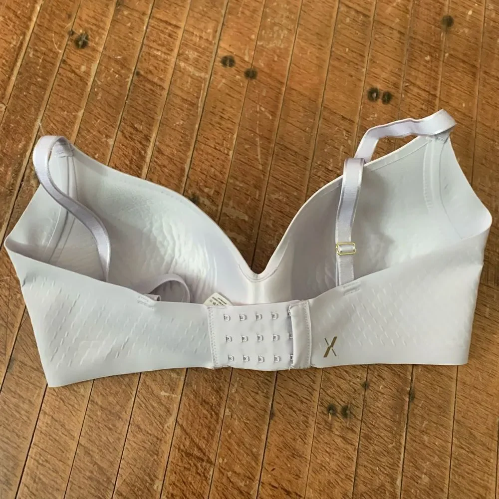 Knix nude Wingwoman contour size 7 36DD/38DD bra
